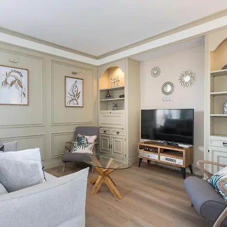 Apartament Spaces Seaside Paradise *