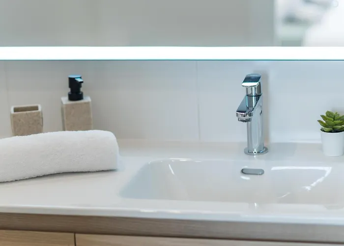 Spaces Seaside Paradise *