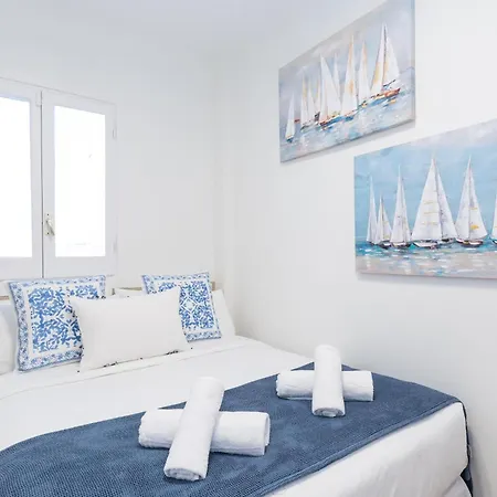 Apartment Spaces Seaside Paradise, Beachfront Sitges