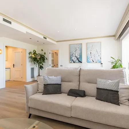 Spaces Seaside Paradise, Beachfront Apartment Sitges